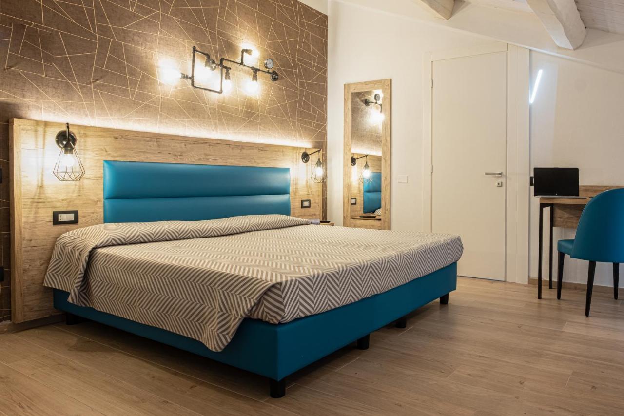 Cuneo Hotel Εξωτερικό φωτογραφία
