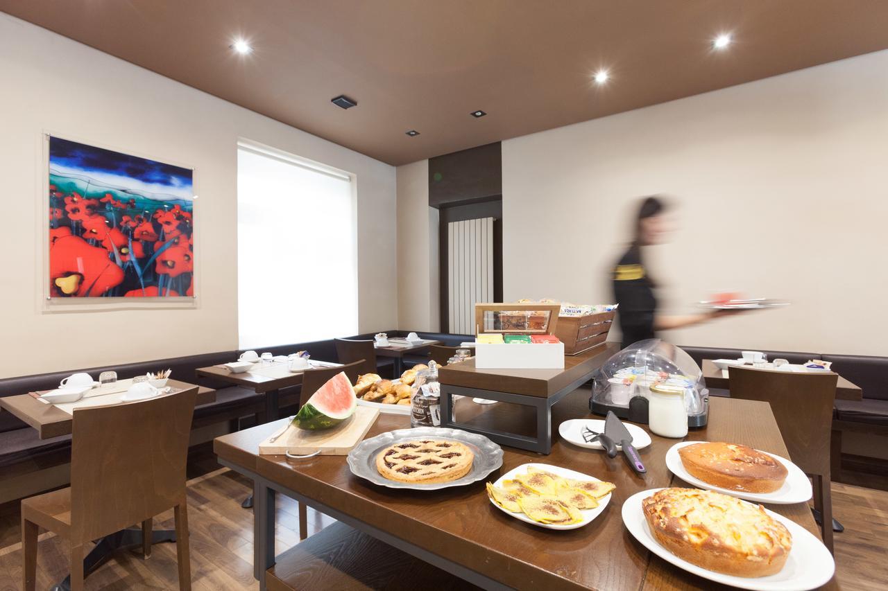 Cuneo Hotel Εξωτερικό φωτογραφία