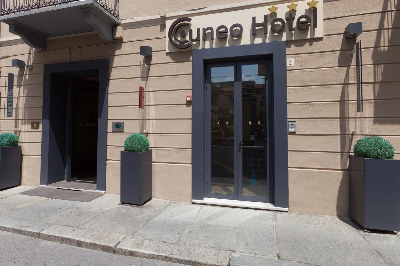 Cuneo Hotel Εξωτερικό φωτογραφία